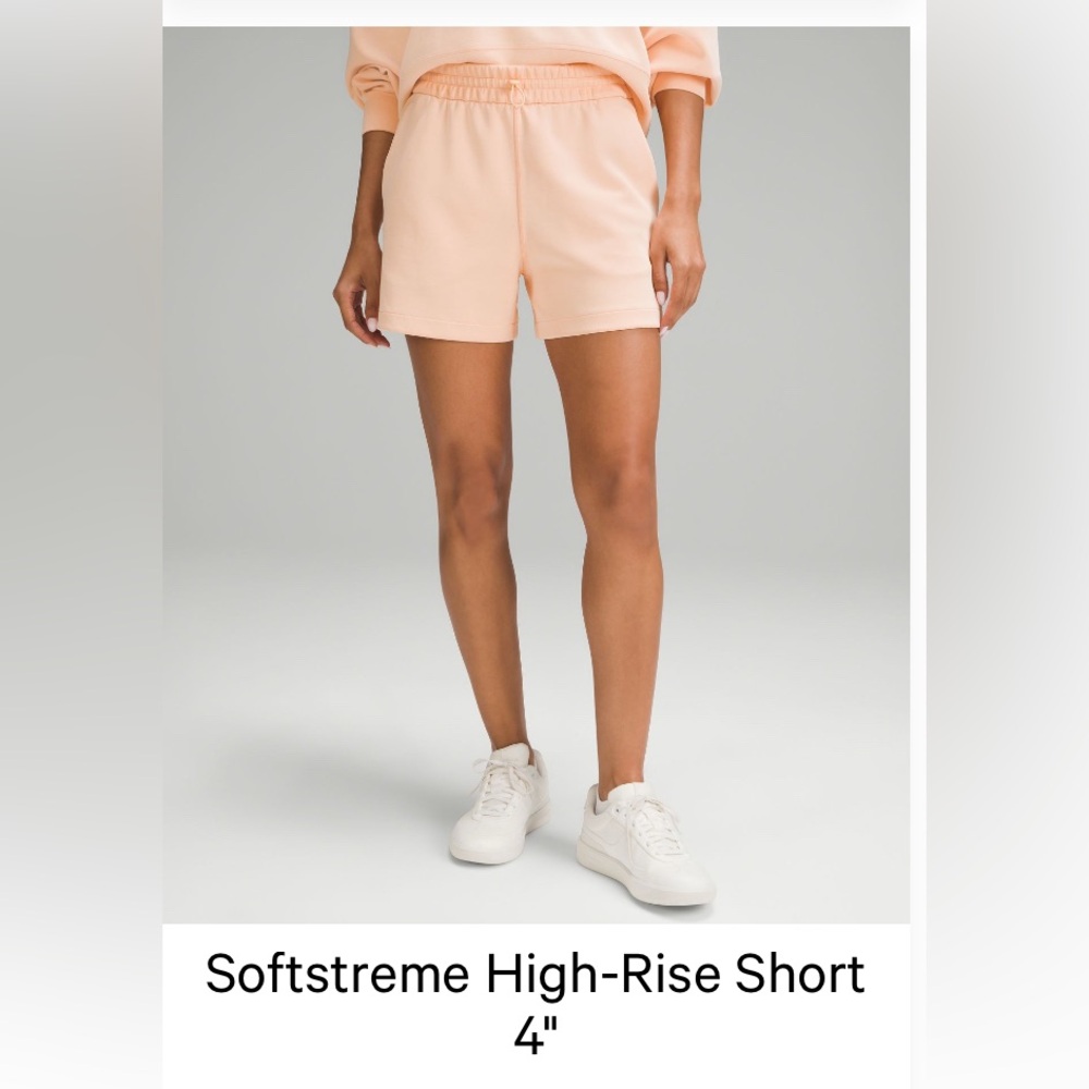 Lululemon Softstreme™ High-Rise Short 4” — Peach, Size 2